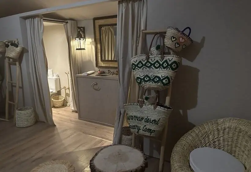 ホテル Sanmao Desert Luxury Camp