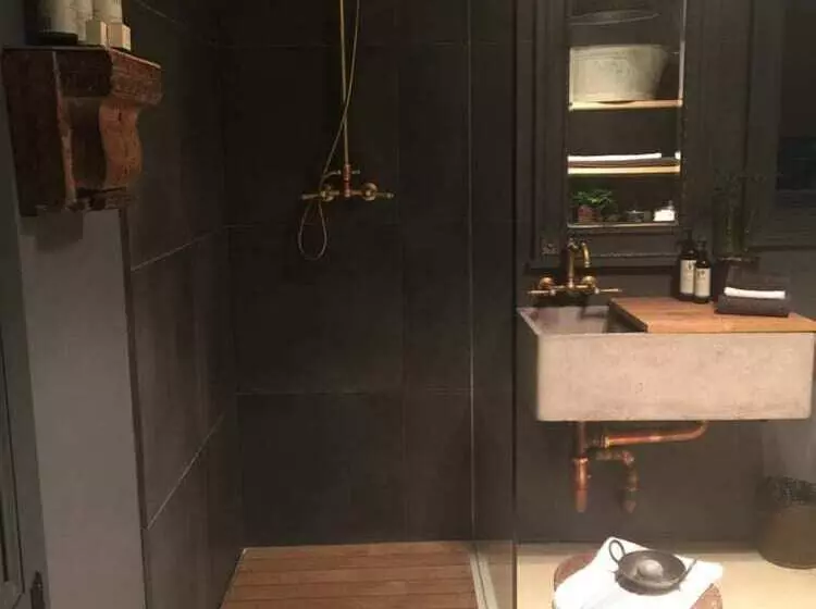 ベッドアンドブレックファースト Elm Cottage Barn