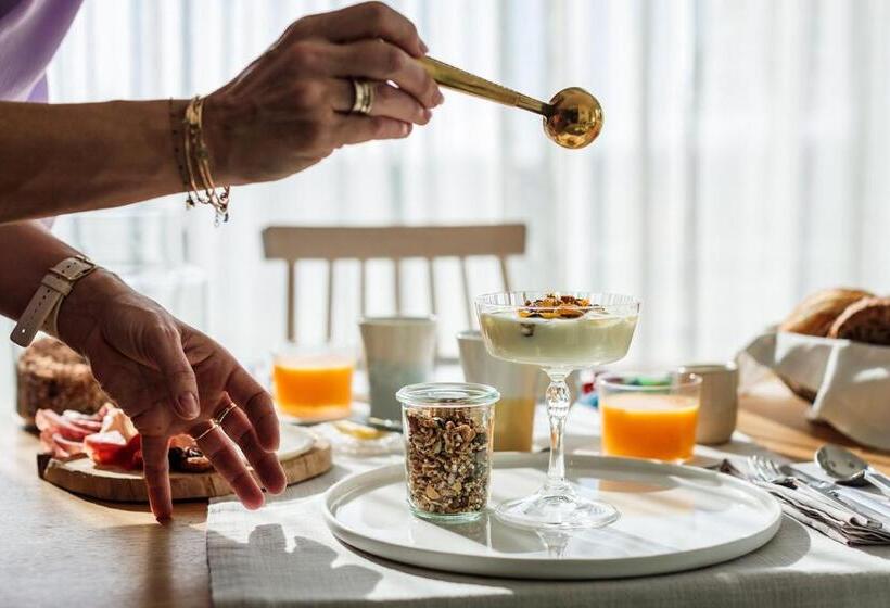 مبيت وإفطار Logieslogees