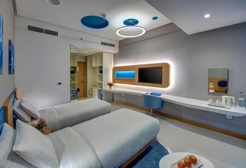 Отель Al Khoory Inn Bur Dubai