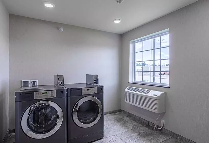 Hotelli Cobblestone Inn & Suites  Guernsey