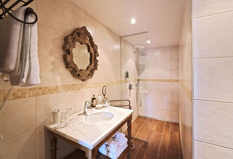 هتل Le Saint Hadelin