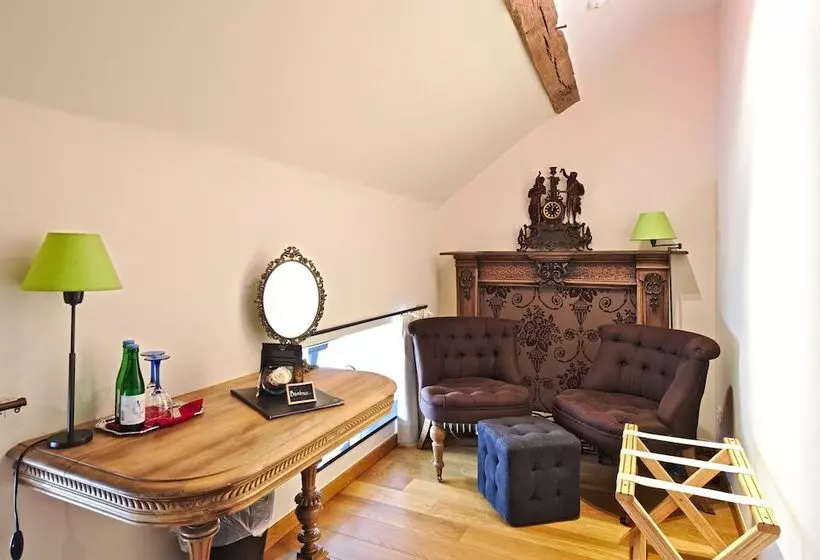 Hotelli Le Saint Hadelin