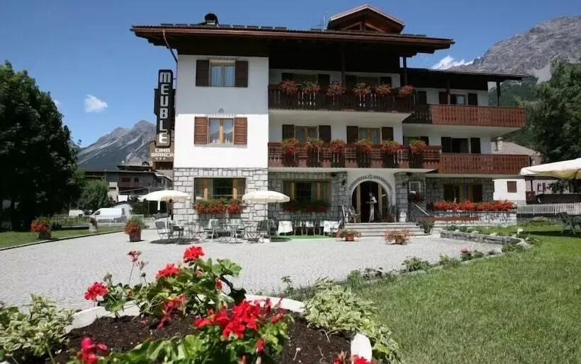 هتل Meuble Cima Bianca Garni