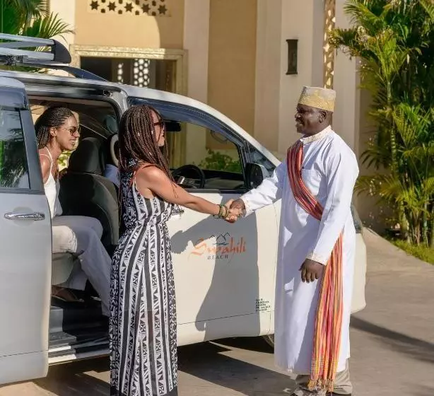 هتل Swahili Beach