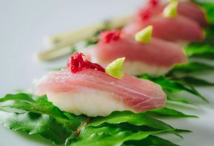 هتل Swahili Beach