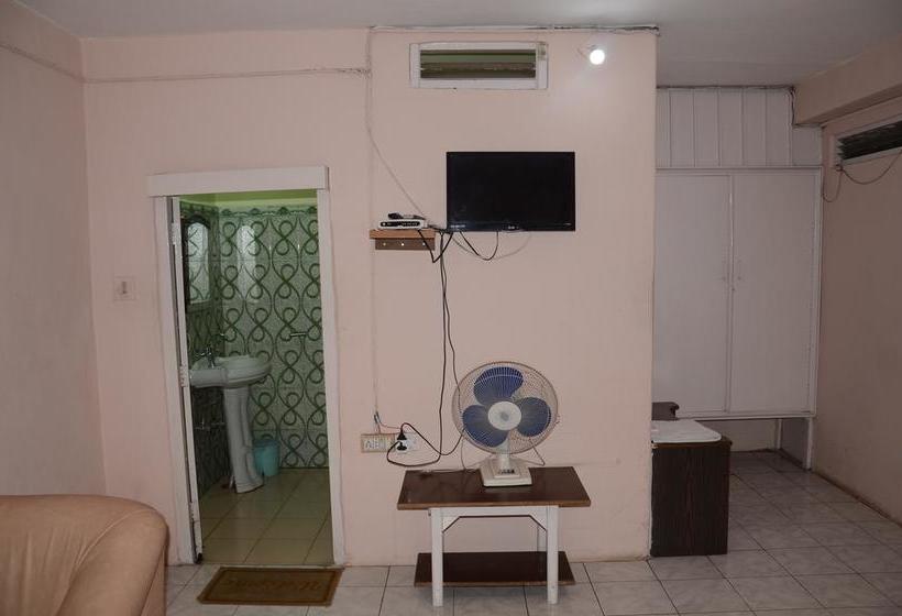 בית מלון כפרי Atithi, Near Yes Bank, Mall Road, Mussoorie