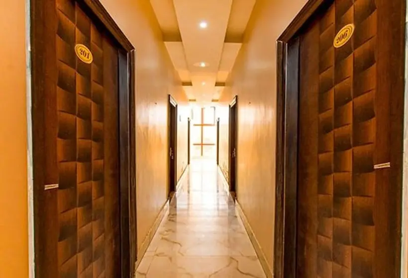 Fabhotel Pahadi Cottage