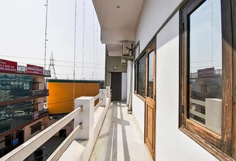 Fabhotel Pahadi Cottage