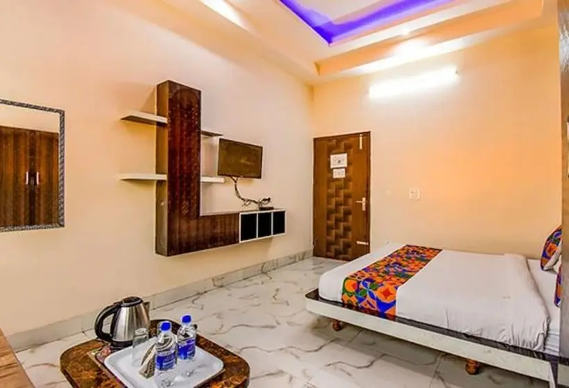 Fabhotel Pahadi Cottage