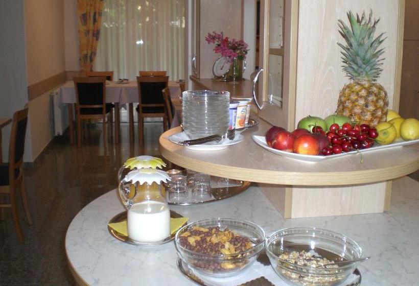 צימר Villa Osipovica