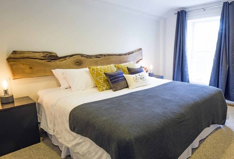 צימר Queen Regent