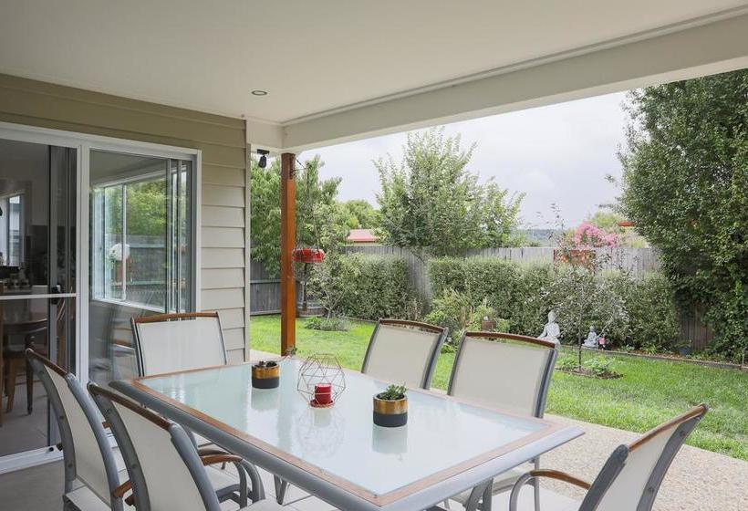 בית מלון כפרי Armidale Cottage   House 2