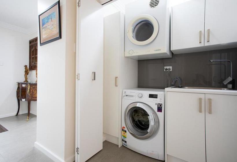 בית מלון כפרי Armidale Cottage   House 2