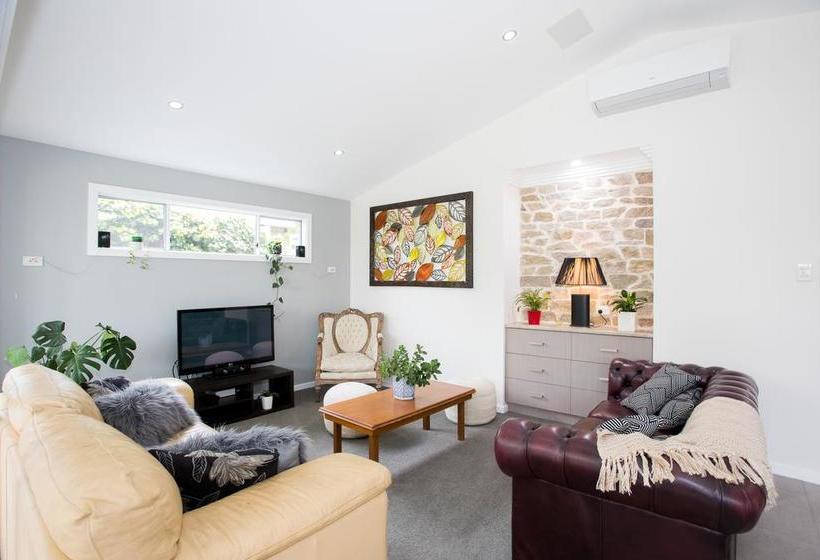 בית מלון כפרי Armidale Cottage   House 2