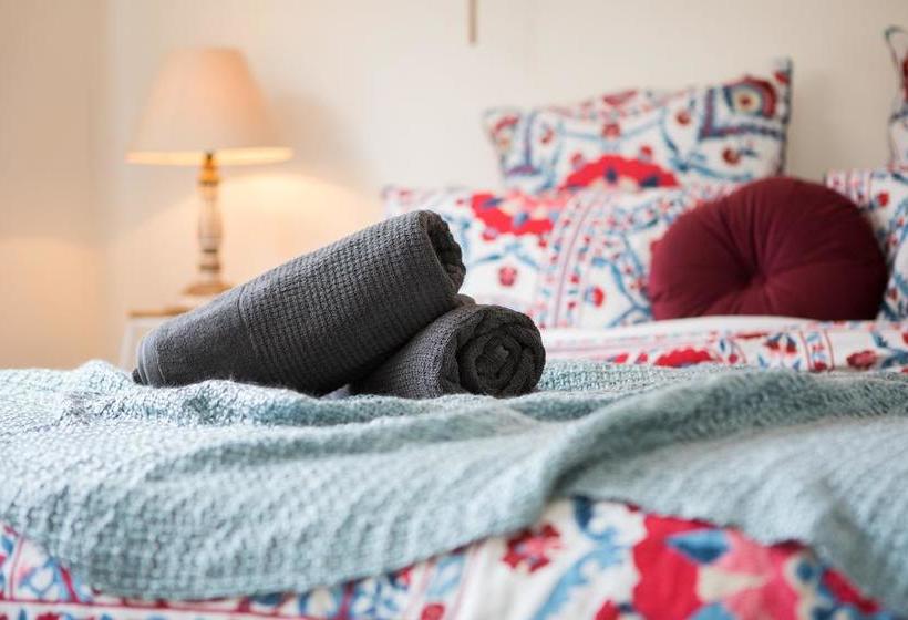 בית מלון כפרי Armidale Cottage   House 2