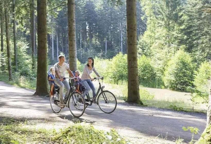 Hotelli Center Parcs Les Trois Forêts