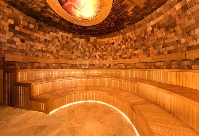 فندق Center Parcs Les Trois Forêts