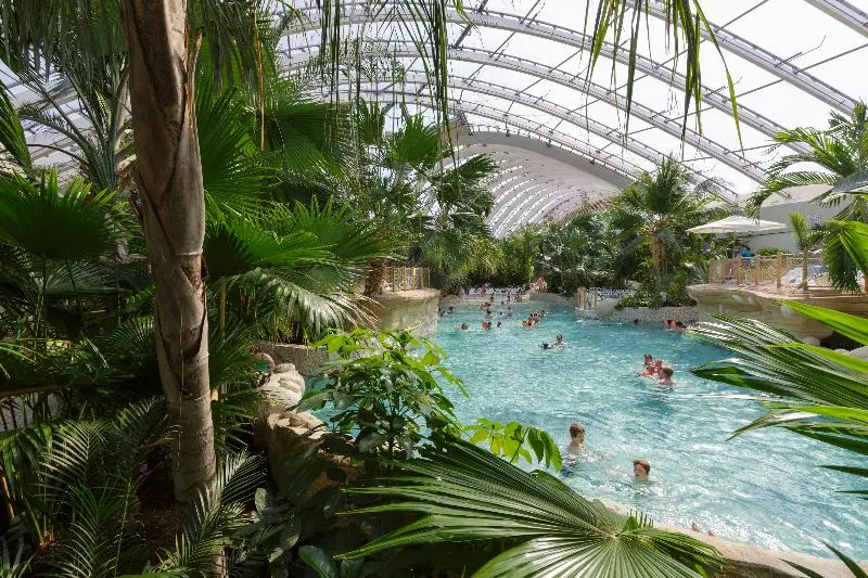 Hotelli Center Parcs Les Trois Forêts
