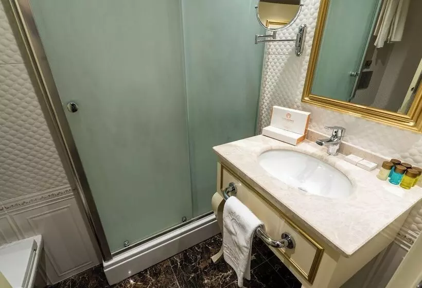 Hotelli Flora Uzungol Resort