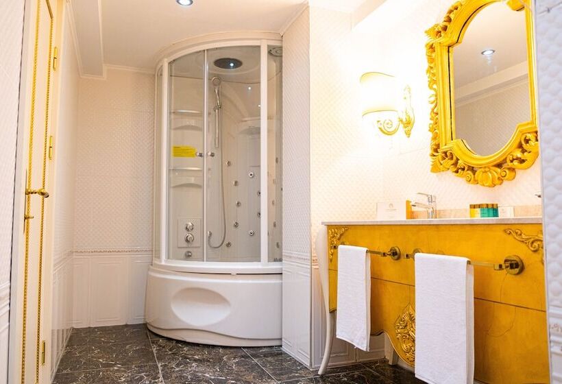 בית מלון כפרי Flora Uzungol Resort