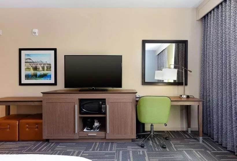 Hotelli Hampton Inn Wetumpka