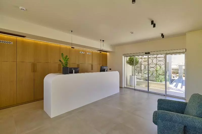 Hotelli Inea Studio
