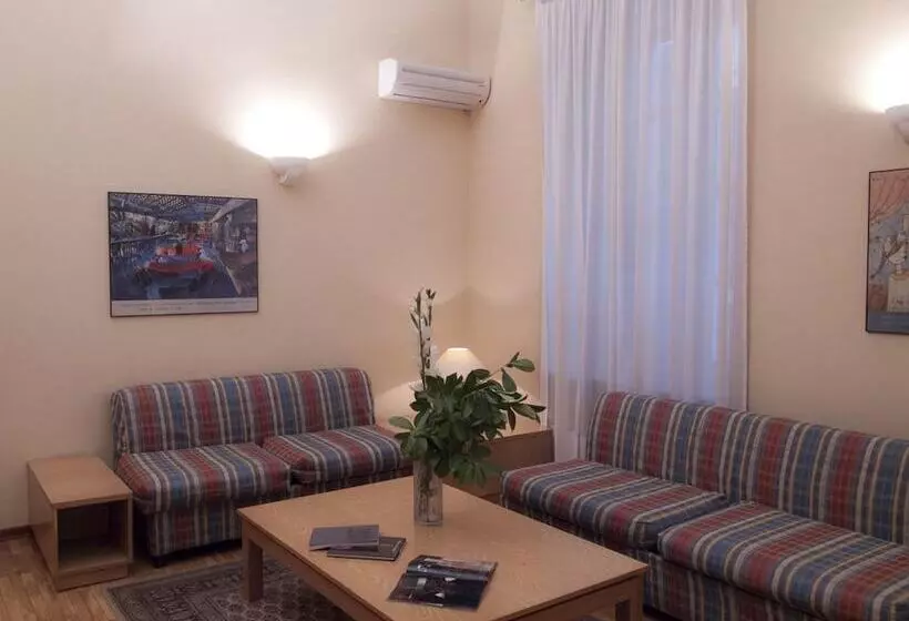 هتل Residence Lagrange