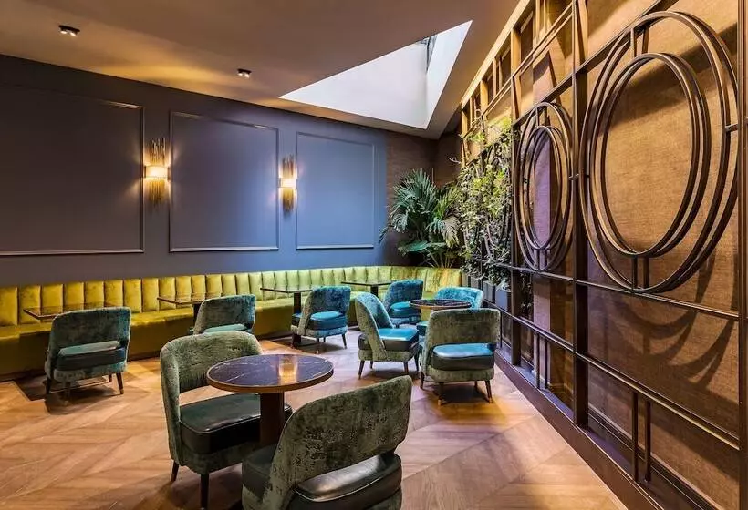 Hotelli Room Mate Gorka