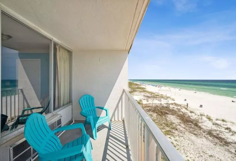 Hotelli The Reef At Seahaven Beach Resorts
