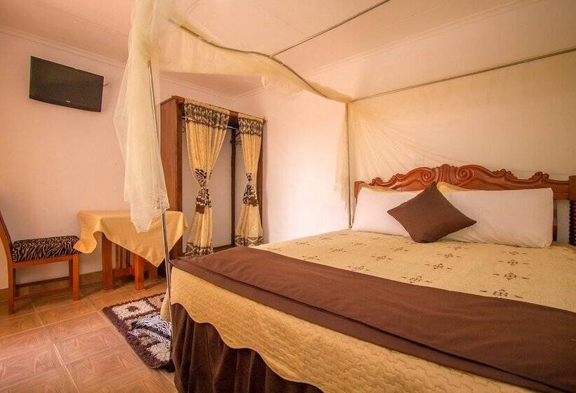 هتل The White Resort