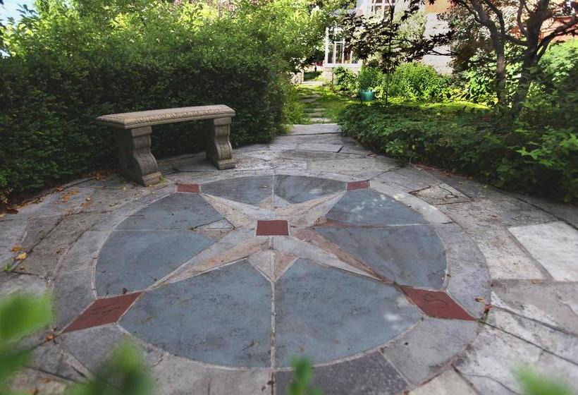 Markdale Manor Bed & Breakfast