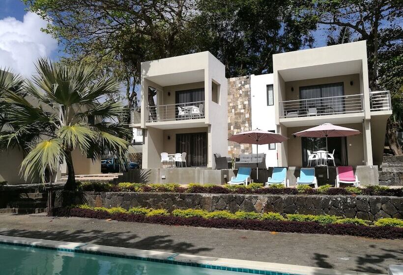 Valmarin Seafront Apartments