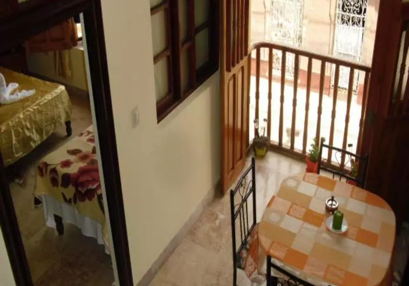 Hostal Ivon Y Tony