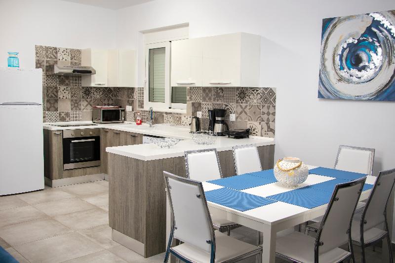 בית מלון כפרי Aegean Horizon Beachfront Villas