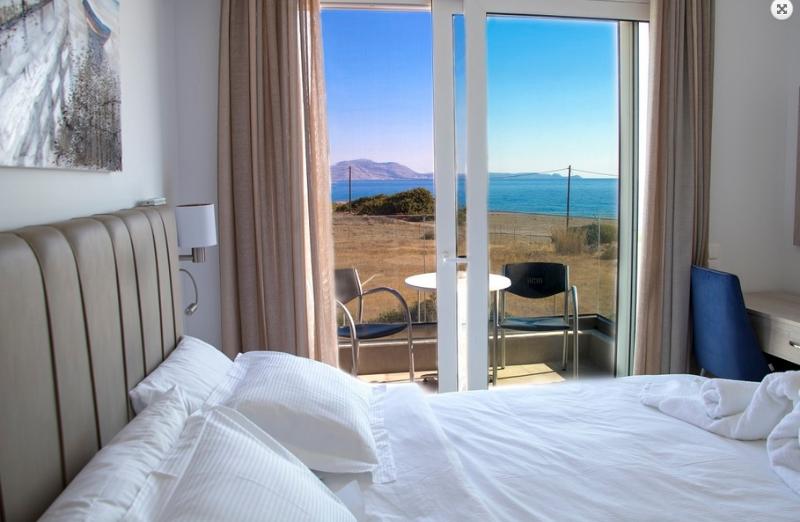 בית מלון כפרי Aegean Horizon Beachfront Villas