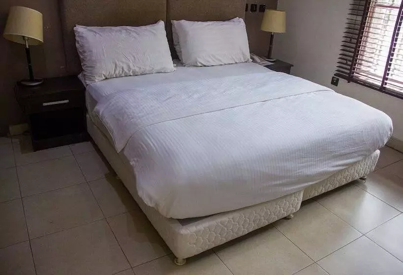 هتل Chelsea Suites Annex