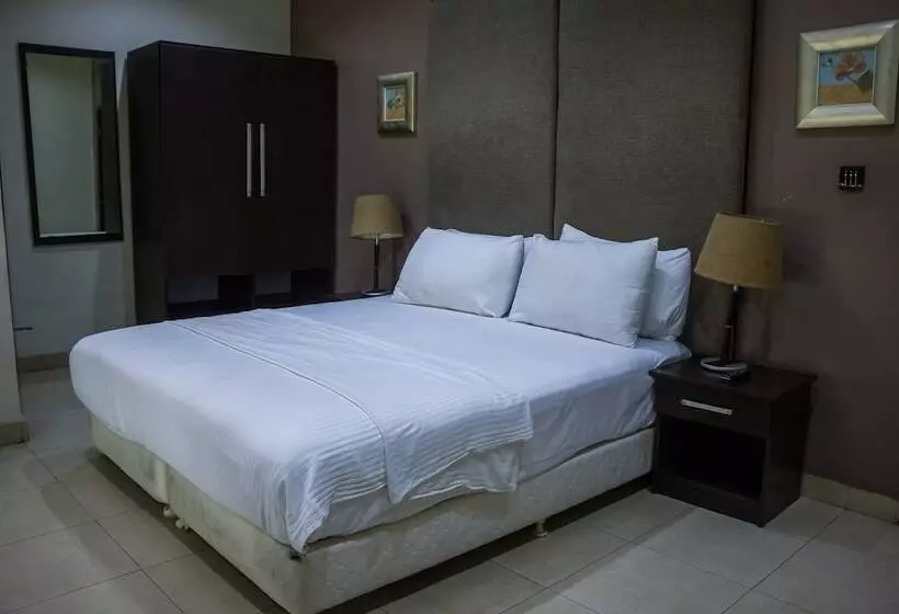 هتل Chelsea Suites Annex