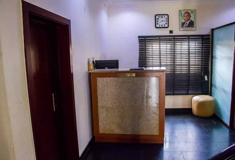 هتل Chelsea Suites Annex