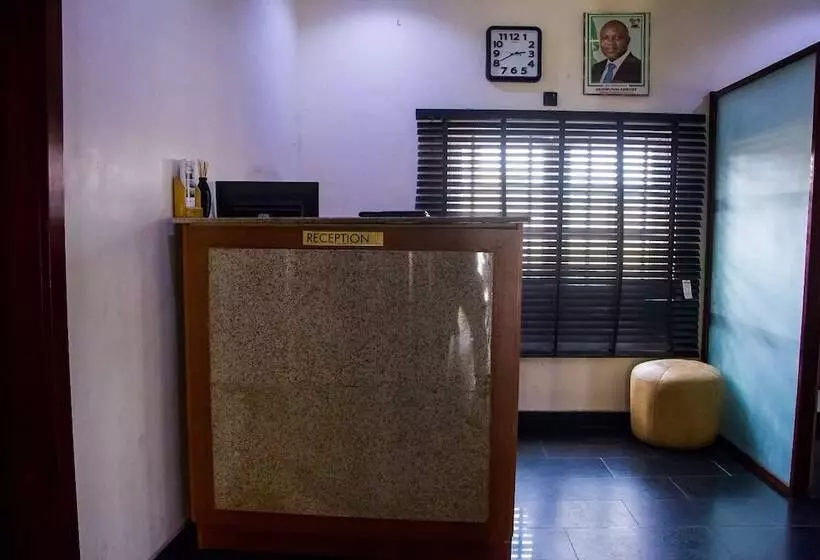هتل Chelsea Suites Annex