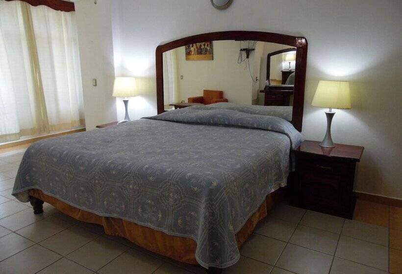 호텔 El Jardin Resort