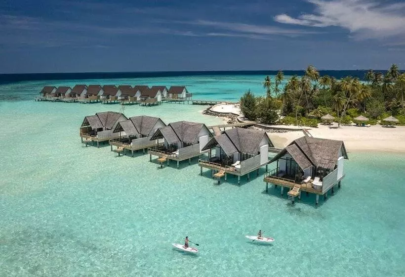هتل Fushifaru Maldives