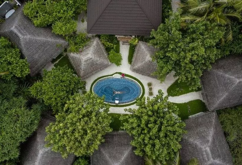 هتل Fushifaru Maldives