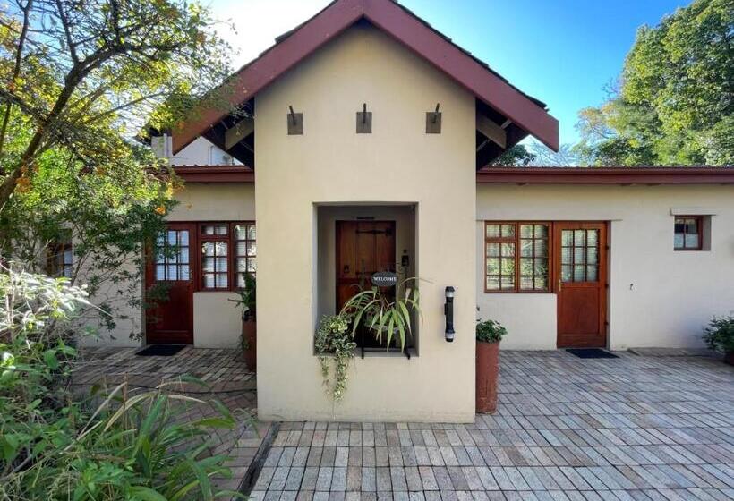 酒店 Mongoose Manor Bnb