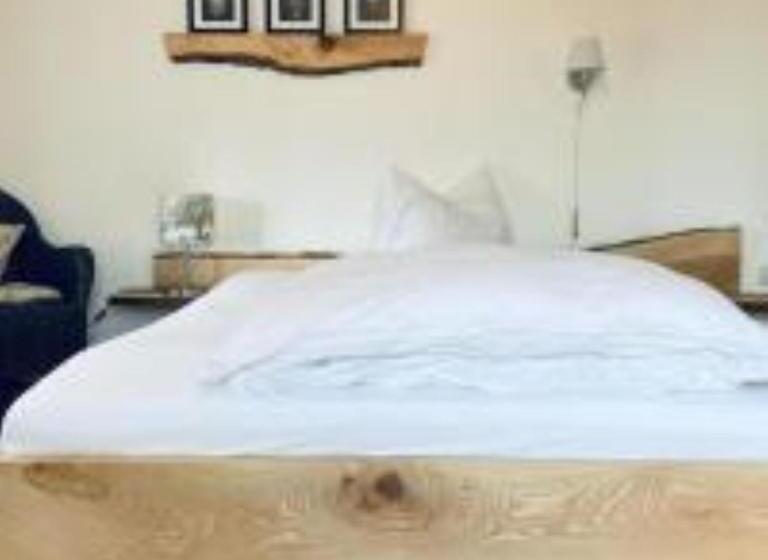 فندق Pension Baarblick