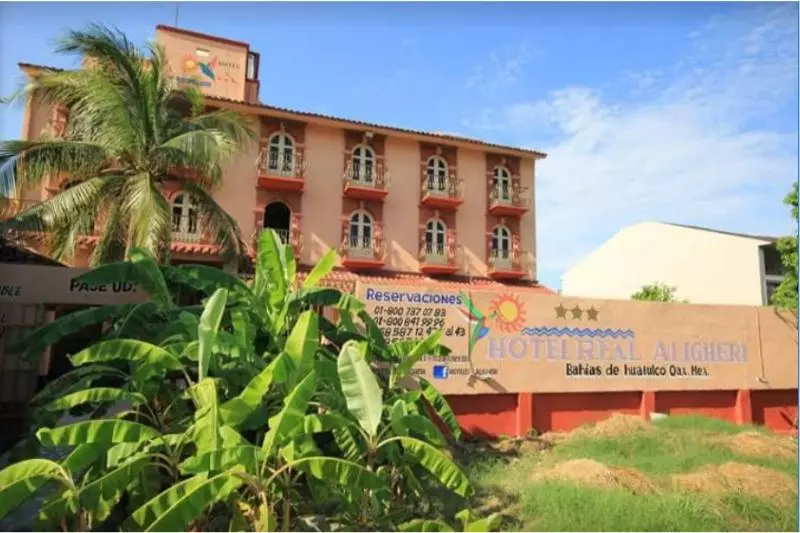 ホテル Real Aligheri