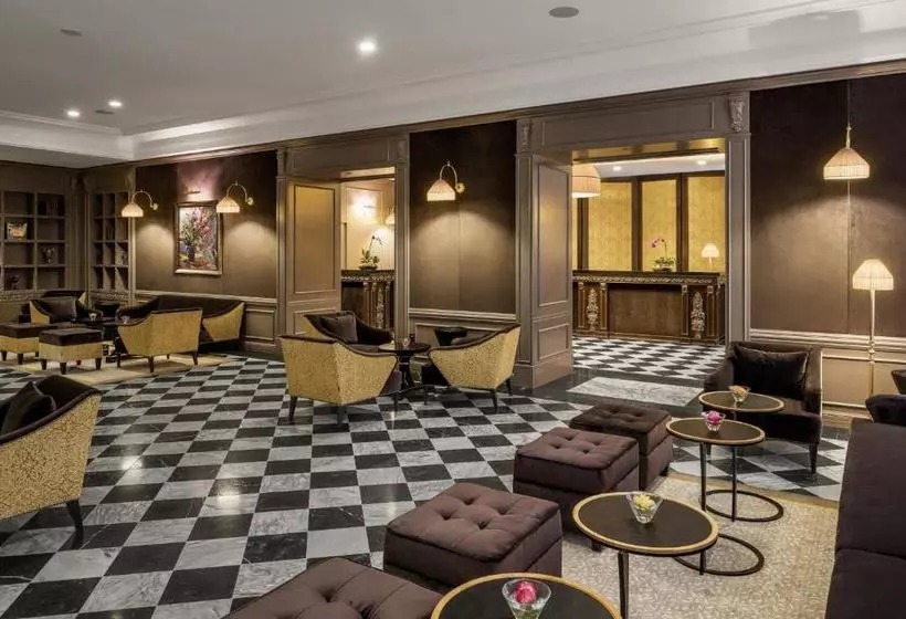 ホテル Sheraton Nizhny Novgorod Kremlin