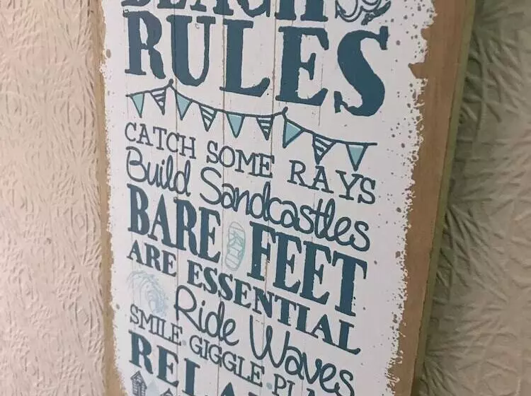 Hotelli The Lyndsay Guest House