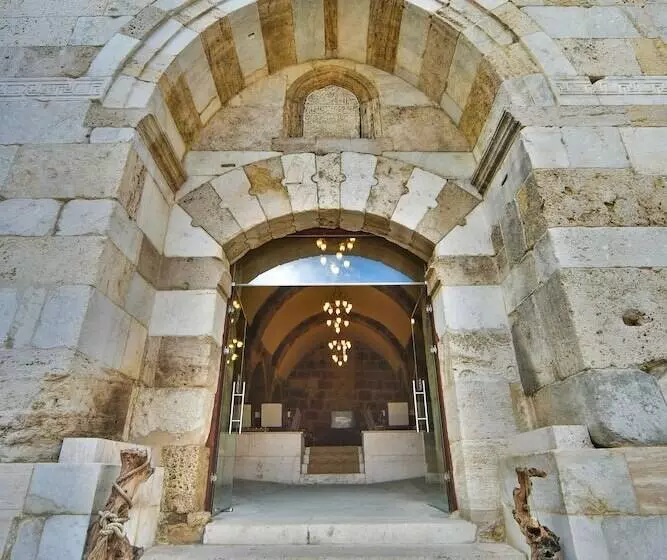 Akhan Kervansaray Hotel   Special Class