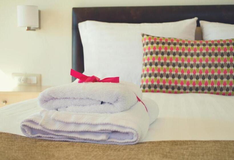 בית מלון כפרי Arktos